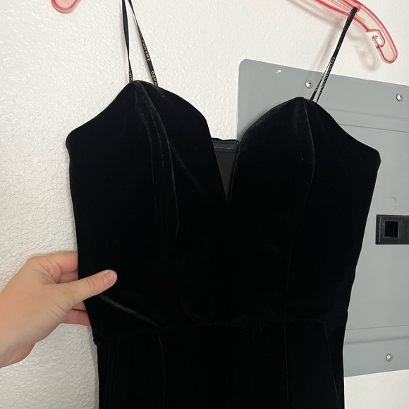 Amanda Uprichard Cherri Velvet Jumpsuit in Black - Picture 5 of 9